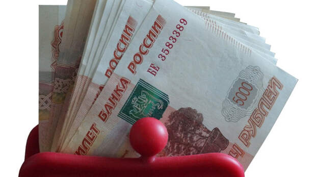 В Ялте планируют повысить зарплаты сотрудникам коммунальных служб