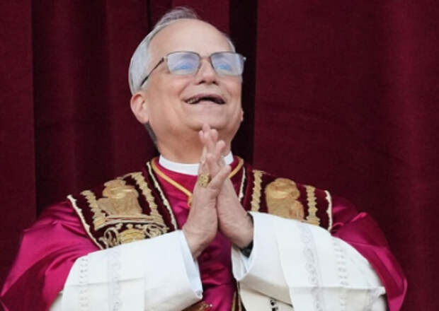 Азаров: Папа Римский замалчивает репрессии против УПЦ