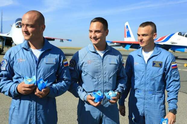 Пилотажная группа 