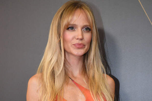 Певица Глюкоза обвинила организатора концертов в Казахстане в игнорировании