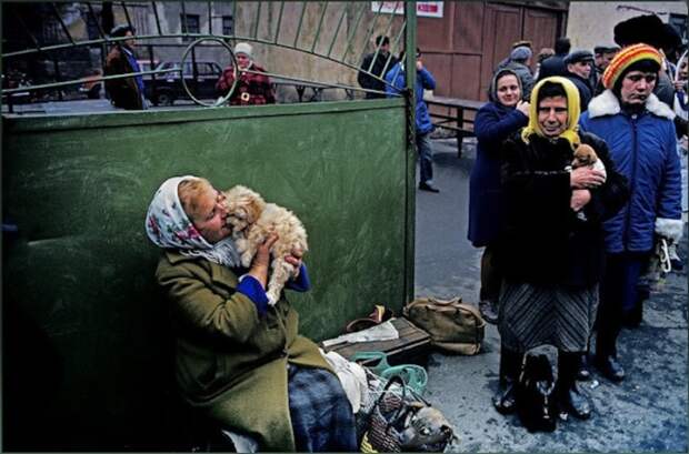 Назад в СССР: колоритные и правдивые фотографии, сделанные неизвестным фотографом в 1980-х годах