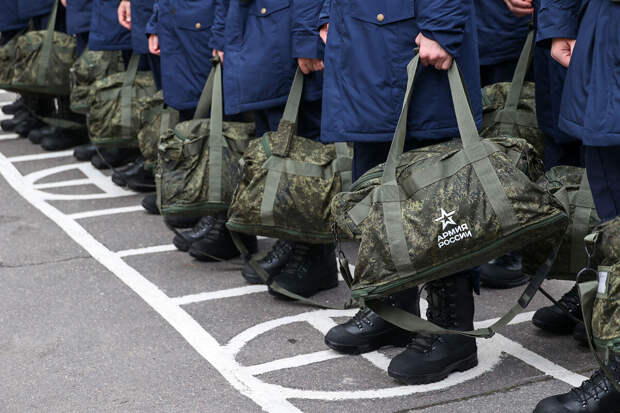 Госдума может отменить приостановку решения военкомата при оспаривании в суде