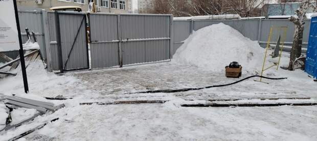 Высокое напряжение. Застройщик "Искры" оказался в суде из-за обесточенного здания