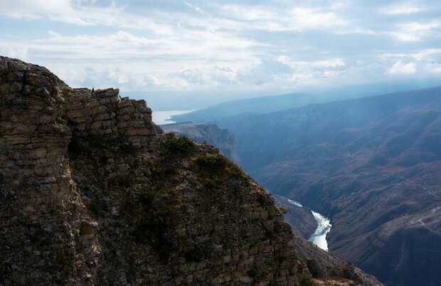 Участники чемпионата России по альпинизму оказались заблокированы в горах Дагестана