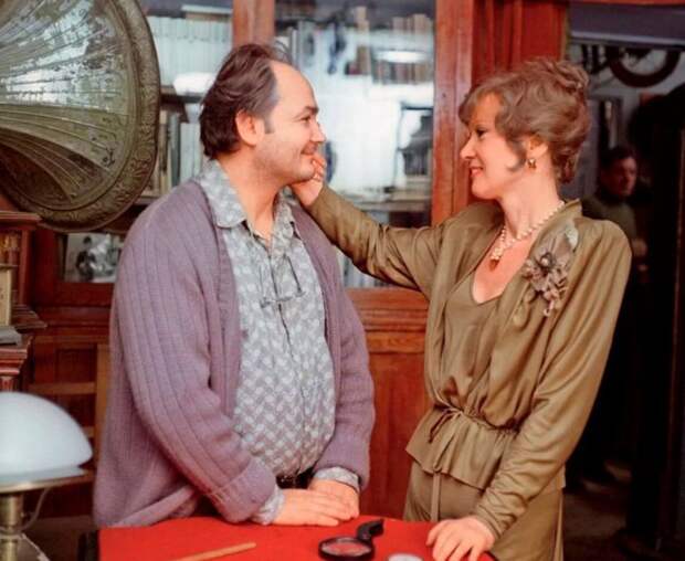 Кадр из к/ф «Любимая женщина механика Гаврилова» 1981 г.