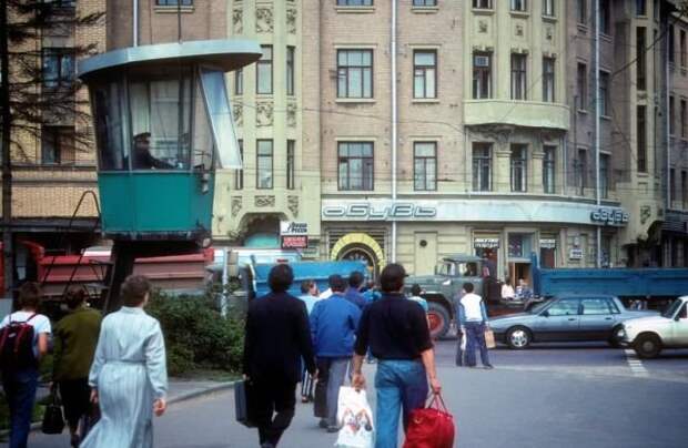 Подборка атмосферных фотографий из 90-х