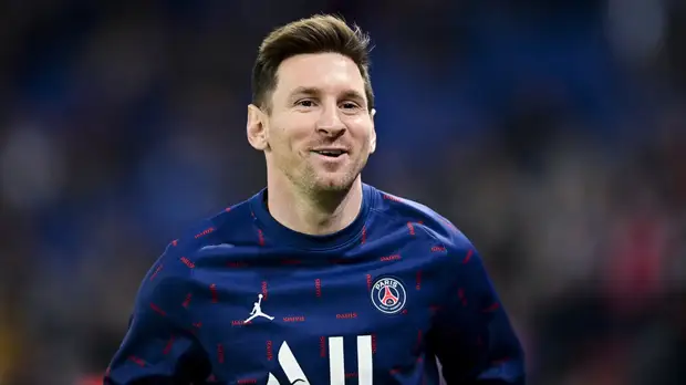 Уткин: «Золотой мяч» получит Месси, но я бы отдал Бензема