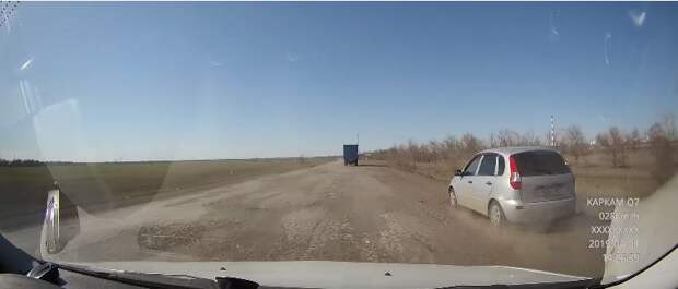 С первым апреля, тётя!