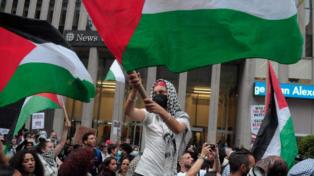 FT: американцы начали больше сочувствовать палестинцам, чем израильтянам