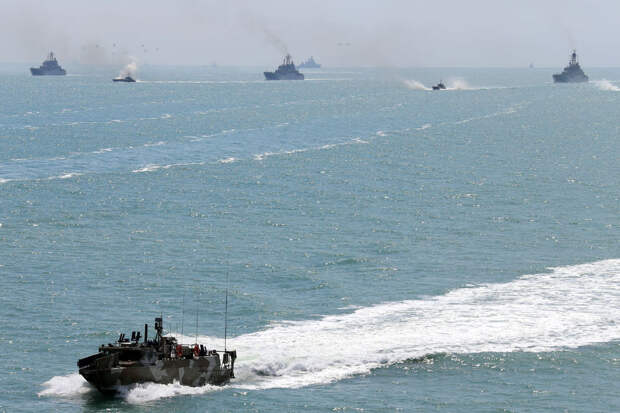 ВМФ России уничтожил 11 безэкипажных катеров ВМС Украины в Черном море
