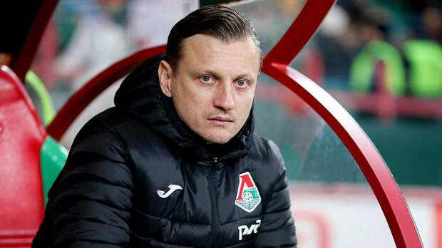 Галактионов встретился с футболистами «Локомотива» перед сборами: «Очень важно увидеть ребят»