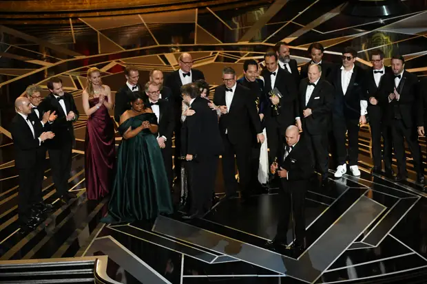 Лично в руки: организаторы «Оскара» планируют провести традиционную церемонию награждения в 2021 году