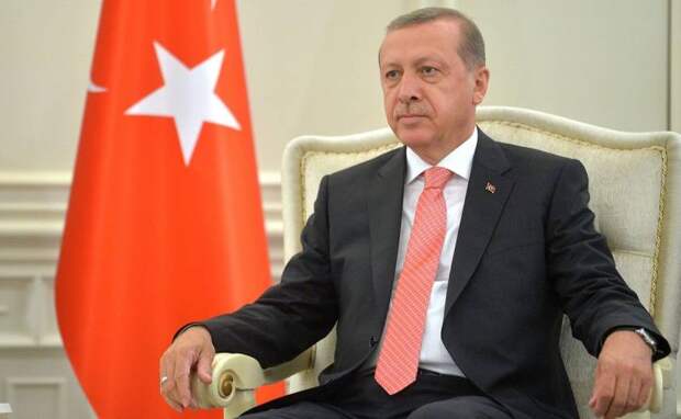 Эрдоган заявил, что Турция не станет выбирать между Россией и Украиной