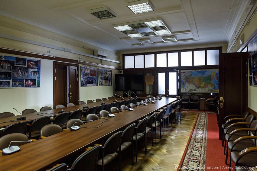 Сколько депутаты платят за обед и другие зарисовки из ГосДумы Сколько депутаты платят за обед и другие зарисовки из ГосДумы обед, госдуме