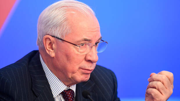 Азаров: сводить урегулирование конфликта на Украине только к Донбассу невозможно