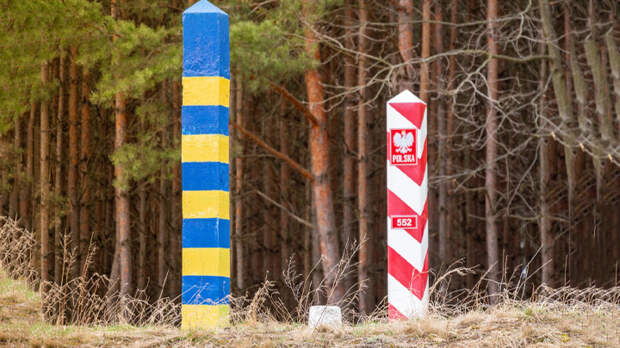 ПОЛЬША ГОТОВИТСЯ К ЗАХВАТУ: РУССКАЯ РАЗВЕДКА НАЗВАЛА 5 ПРИЗНАКОВ РАЗДЕЛА УКРАИНЫ