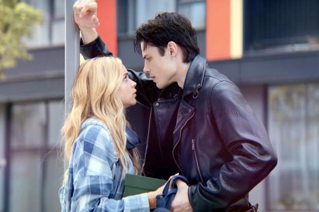 Мелодрама "Твое сердце будет разбито" снова стала лидером кинопроката в России