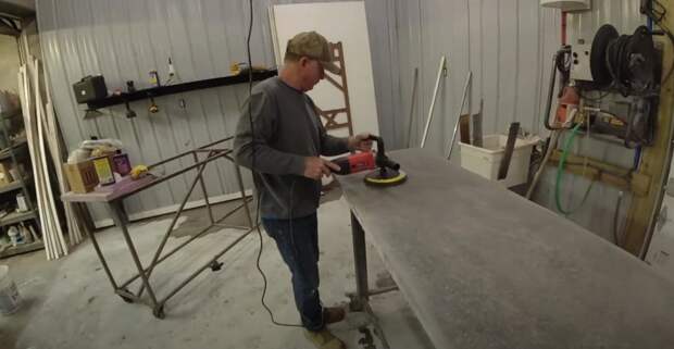 Как довести поверхность бетонной столешницы до идеала