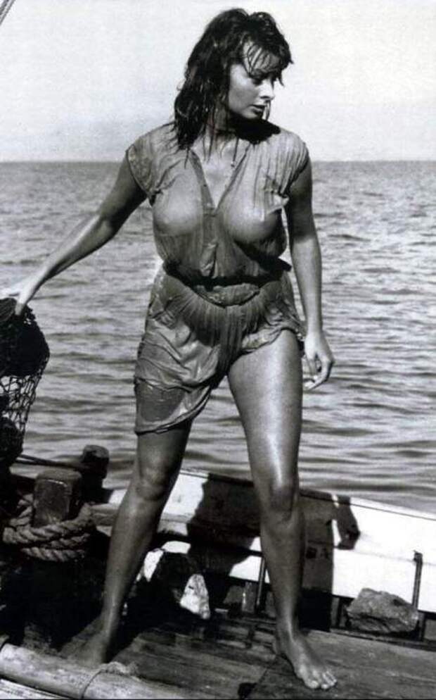 София Лорен в фильме Мальчик на дельфине/ Sophia Loren in Boy on a Dolphin (1957 film)