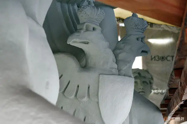 «Новости, от которых у всех волосы дыбом встали, появились из ниоткуда». Что происходит с Биржей