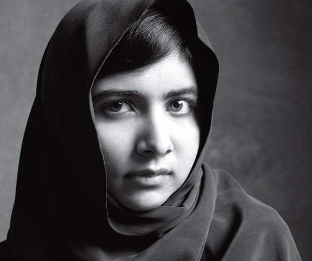 пакистанская девушка-правозащитница Малала Юсуфзай в журнале Time. фото