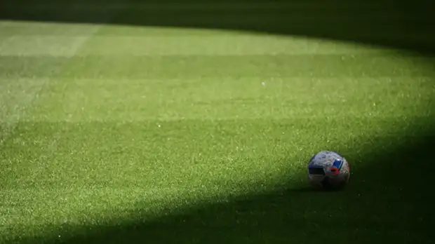 По миллиону рублей получат 20 спортшкол, которые работают с девочками