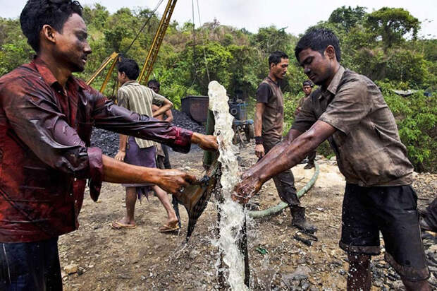 Детский труд на шахтах в Индии