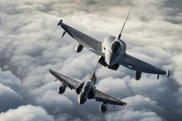 Самолеты НАТО летят к Украине: генерал раскрыл замысел тайной операции