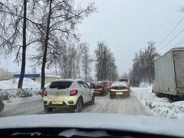 Тула погрузилась в транспортный коллапс из-за резкой смены погоды