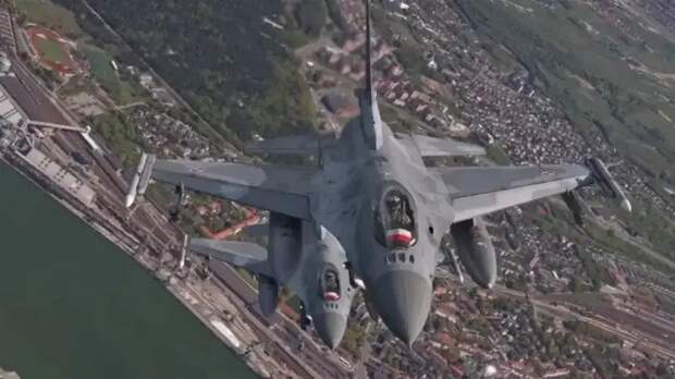 На всякий случай: страна НАТО подняла истребители на фоне налёта БПЛА на Украину