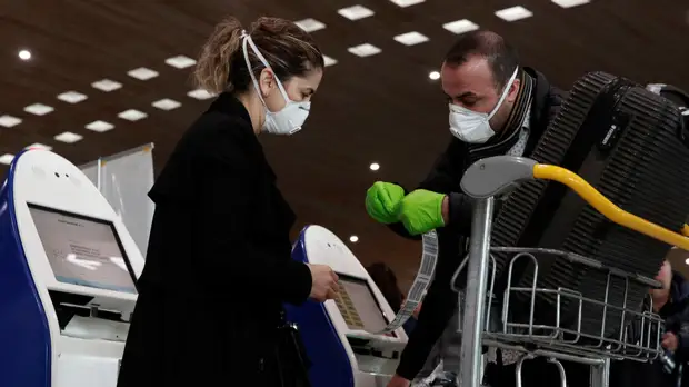 В ЕС осудили одностороннее решение США ограничить въезд из Европы