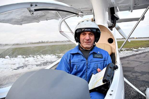 Летчику-испытателю Магомеду Толбоеву — 75