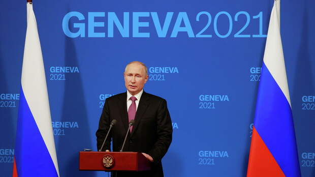 Путин: США объявили Россию своим врагом                   