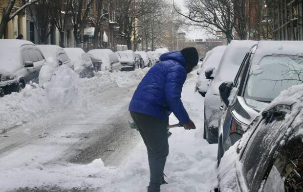 Число жертв снежной бури в США достигло 85 человек