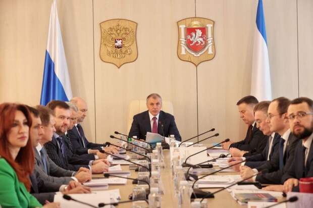 Розничные рынки Крыма и Севастополя переведут в капитальные строения