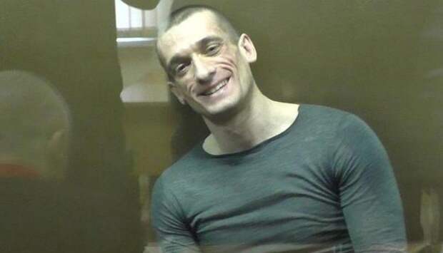 Добро пожаловать в Европу: акционист Павленский объявил сухую голодовку из-за «произвола властей» | Продолжение проекта «Русская Весна»