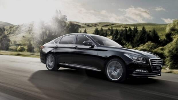 Умный автомобиль Hyundai Genesis оповестит водителя о камере слежения на дороге