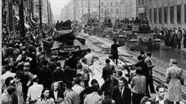 Советские танки в Восточном Берлине, 17 июня 1953 года