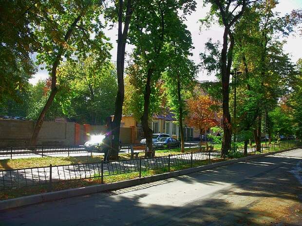 Бульвар франко симферополь. Бульвар Франко 6. Симферополь бульвар Франко 13. Симферополь бульвар Франко 9.