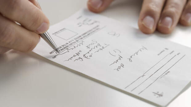 Графолог Смыслов: изменения почерка могут говорить о расстройствах психики