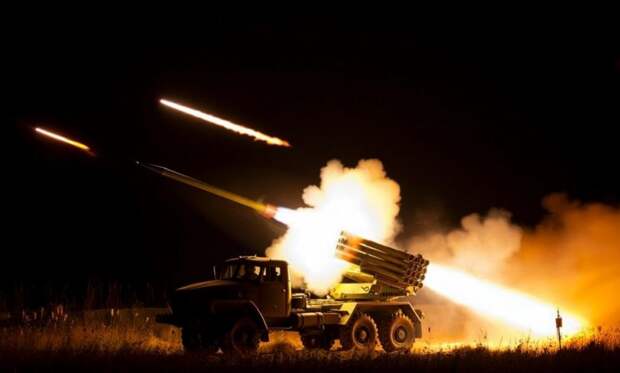 Новости СВО: «дорога смерти» для ВСУ, плацдарм на Днепропетровщине, ракеты «Фламинго» сбиты над Россией