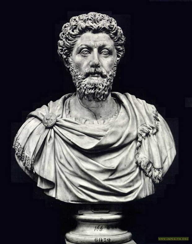 Император Марк Аврелий; изображений самого Макрина, по-видимому, не сохранилось