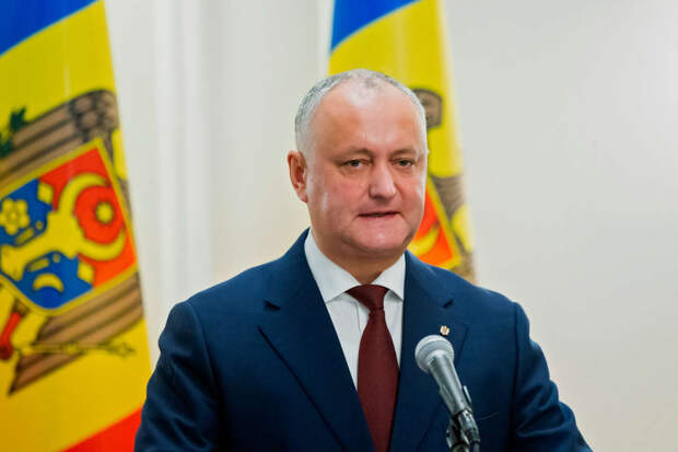 Экс-президент Молдавии Додон отказался покидать страну под предлогами работы