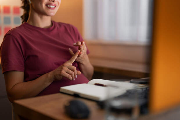 Адвокат Халеян: вернуть деньги за бесполезный онлайн-курс можно через суд