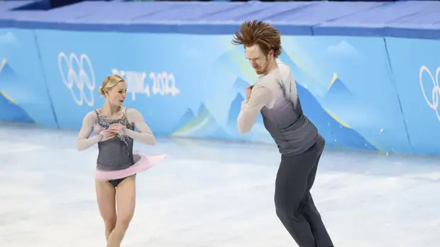 Группа Тутберидзе поздравила Тарасову и Морозова с серебряной медалью на ОИ-2022