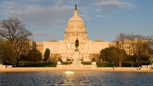 Профессор Батюк заявил, что США никогда не отменят санкции против России из-за Украины