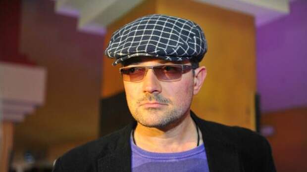 «Дал ему слово»: что сказал отец Бероева о романе сына с 21-летней танцовщицей