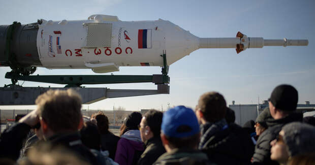Старт космического корабля Союз МС-12