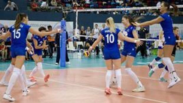 Сегодня. Баку. Россия - Украина - 3:2. Россиянки начали чемпионат Европы с победы.