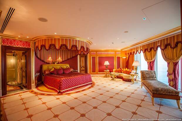 BurjAlArab24 Золото для шейхов и олигархов: самый дорогой номер в семизвездочном отеле Burj Al Arab